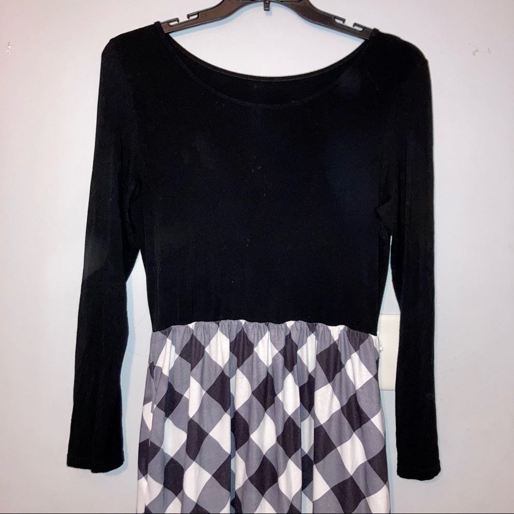 Black/White Plaid Maxi Swing Dress, Sz Large